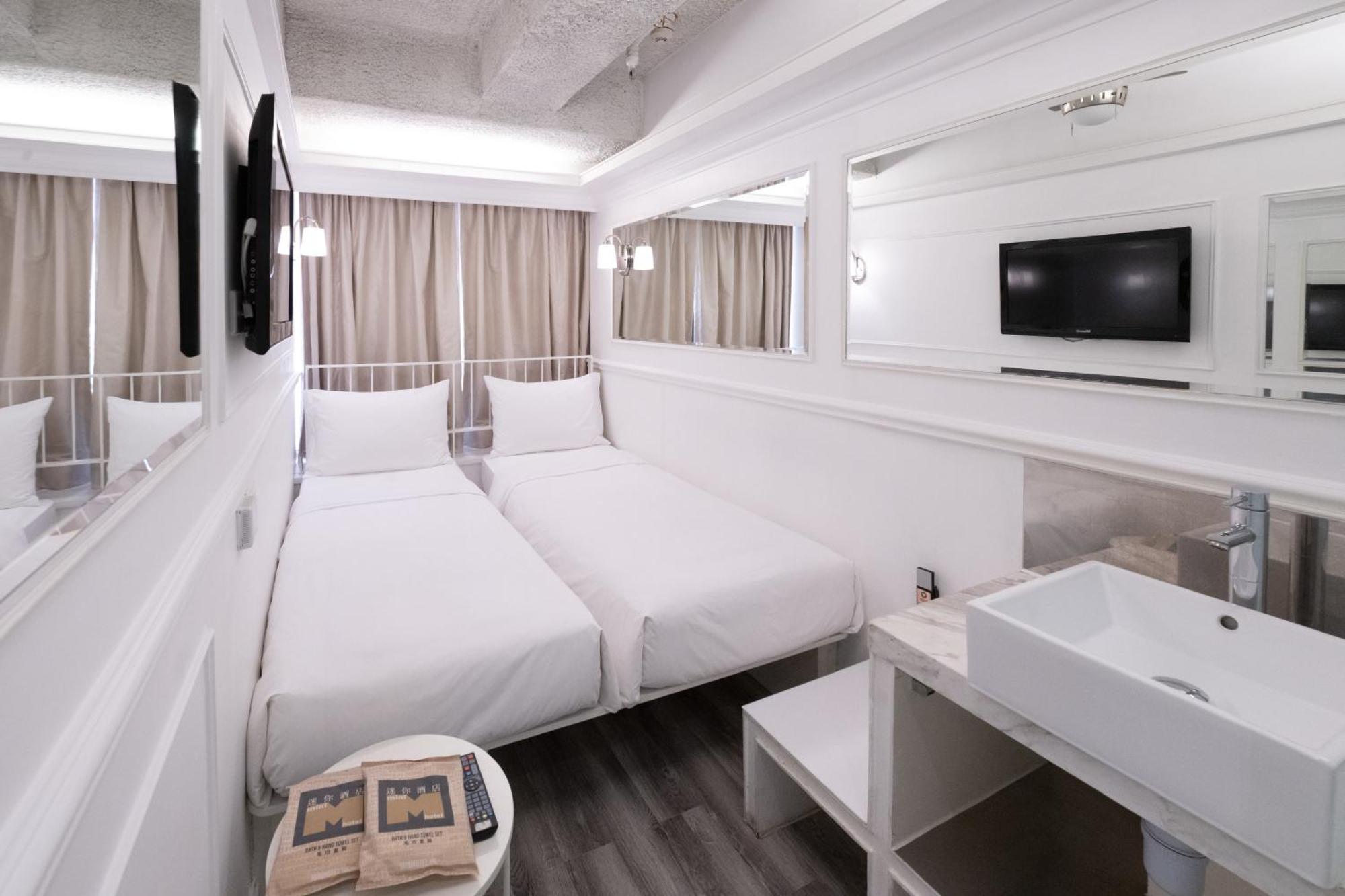 Mini Hotel Causeway Bay Хонконг Екстериор снимка